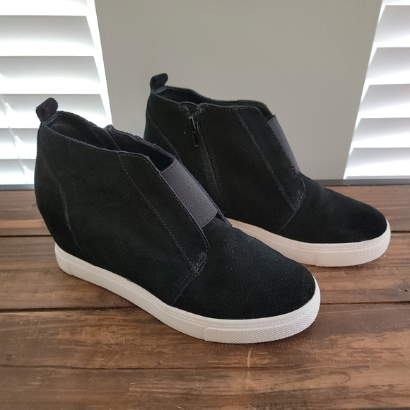 Steve Madden Waverly black suede 7.5 wedge - Picture 2 of 7